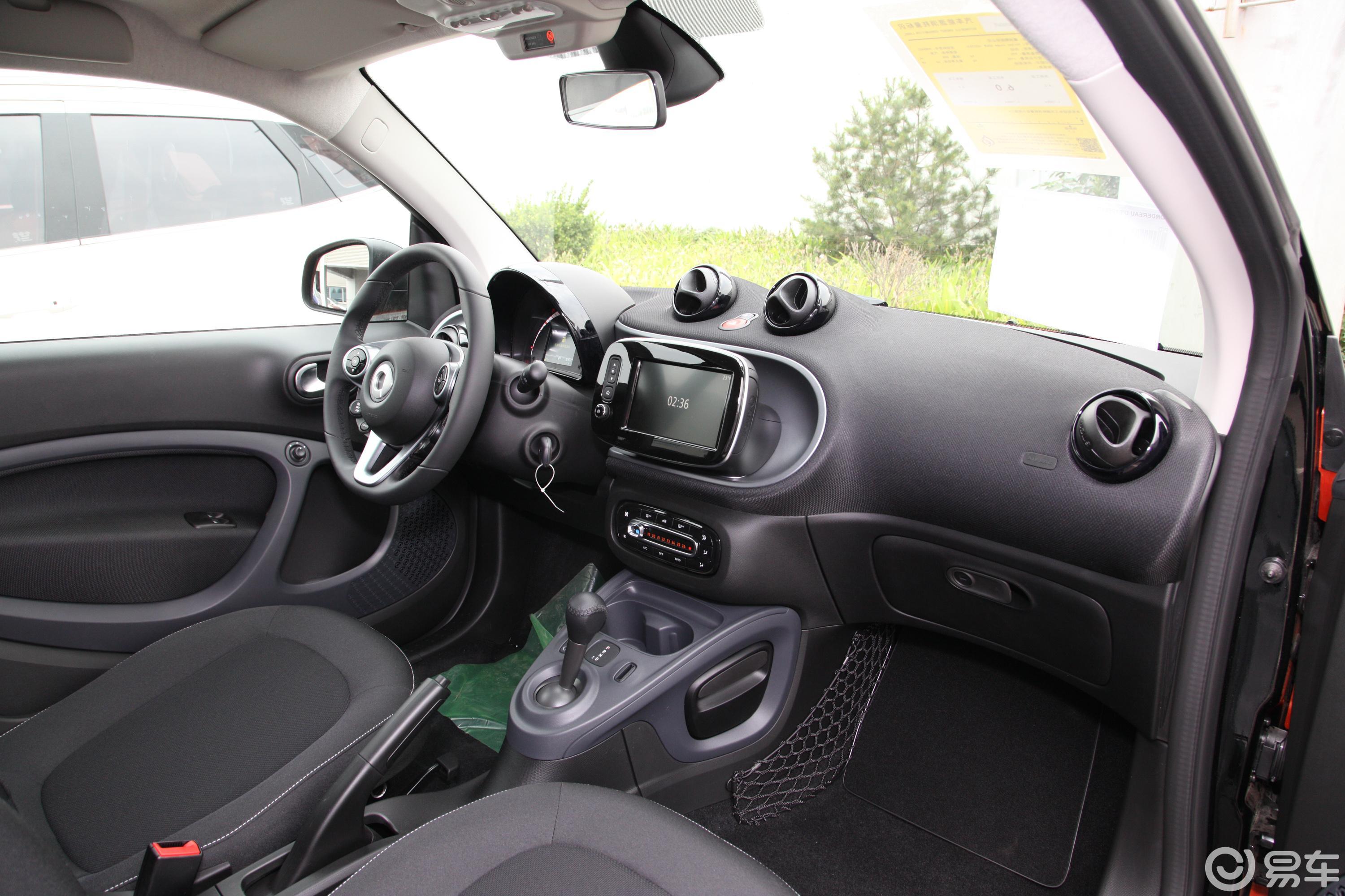 【smart fortwo2019款0.