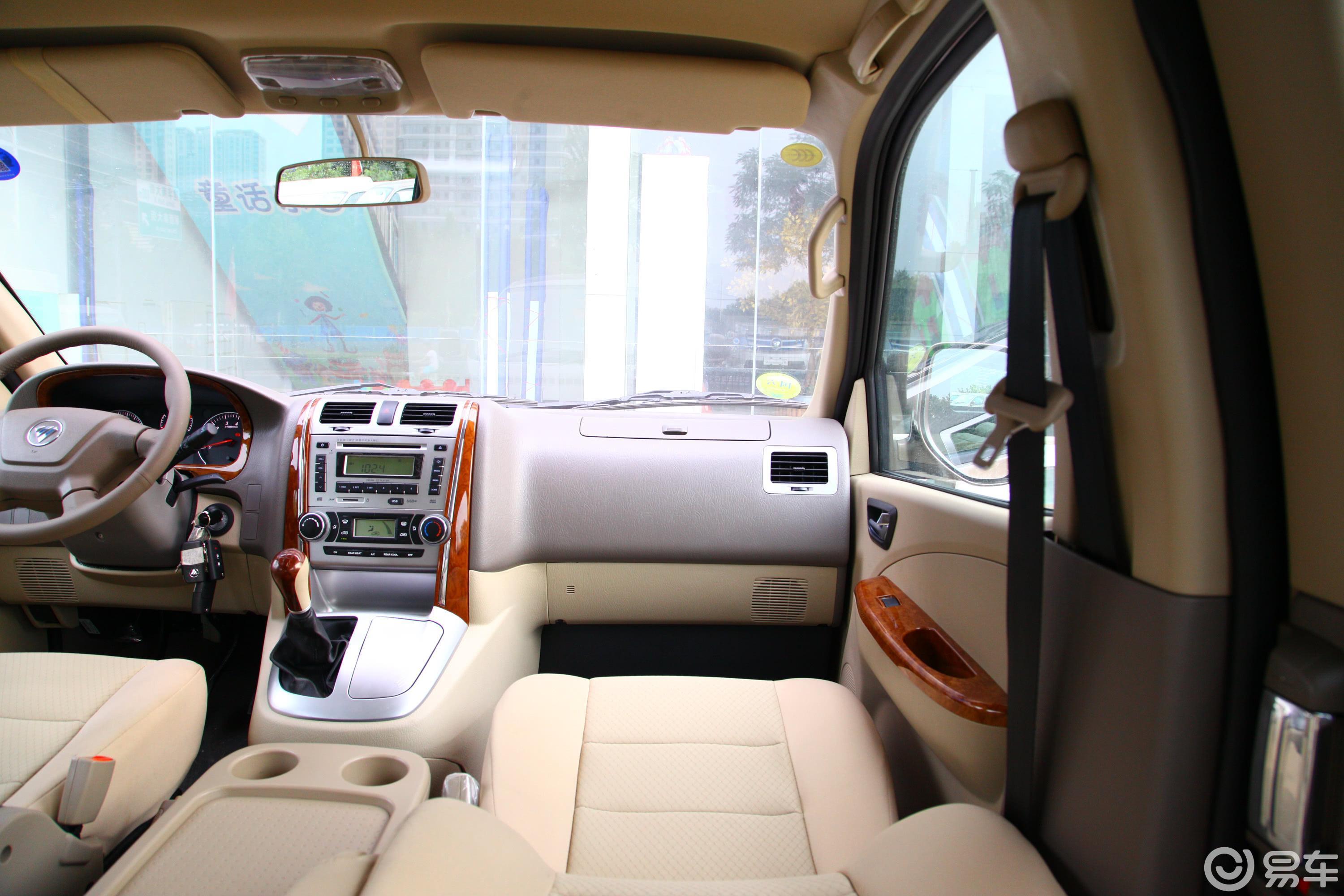 0l 手动 新快运 9座 国vi副驾驶位区域汽车图片-汽车图片大全】-易车