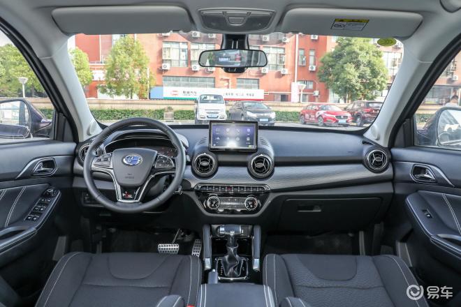 昌河q35现金优惠高达2万 舒适好开颜值高