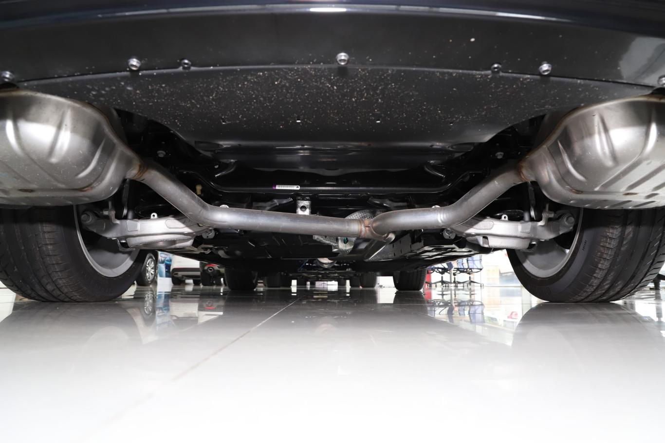 金牛座ecoboost 245 ltd限量版 国vi后悬架整体