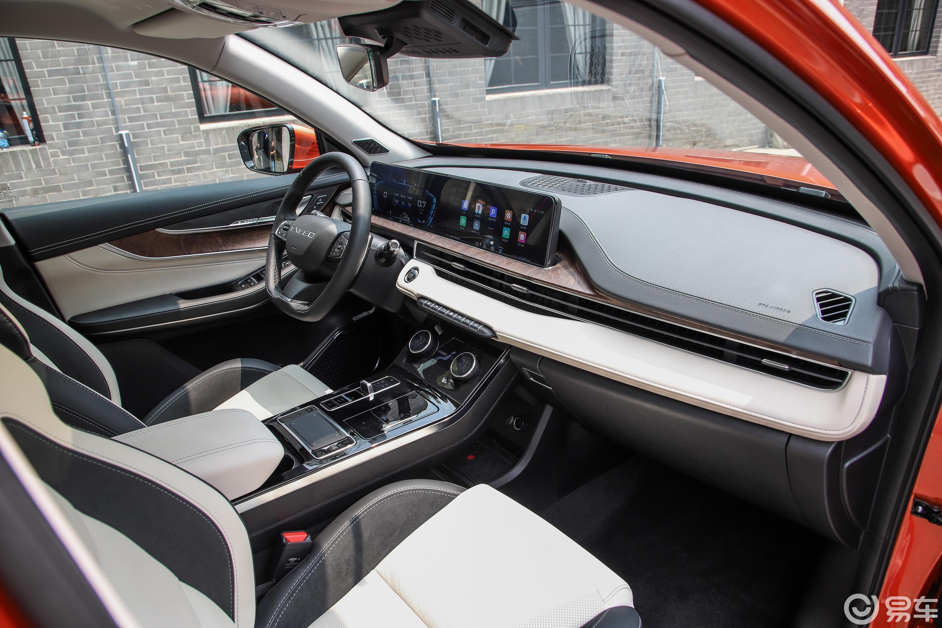 6t 双离合 星尊版内饰全景副驾驶员方向汽车图片-汽车图片大全】-易车