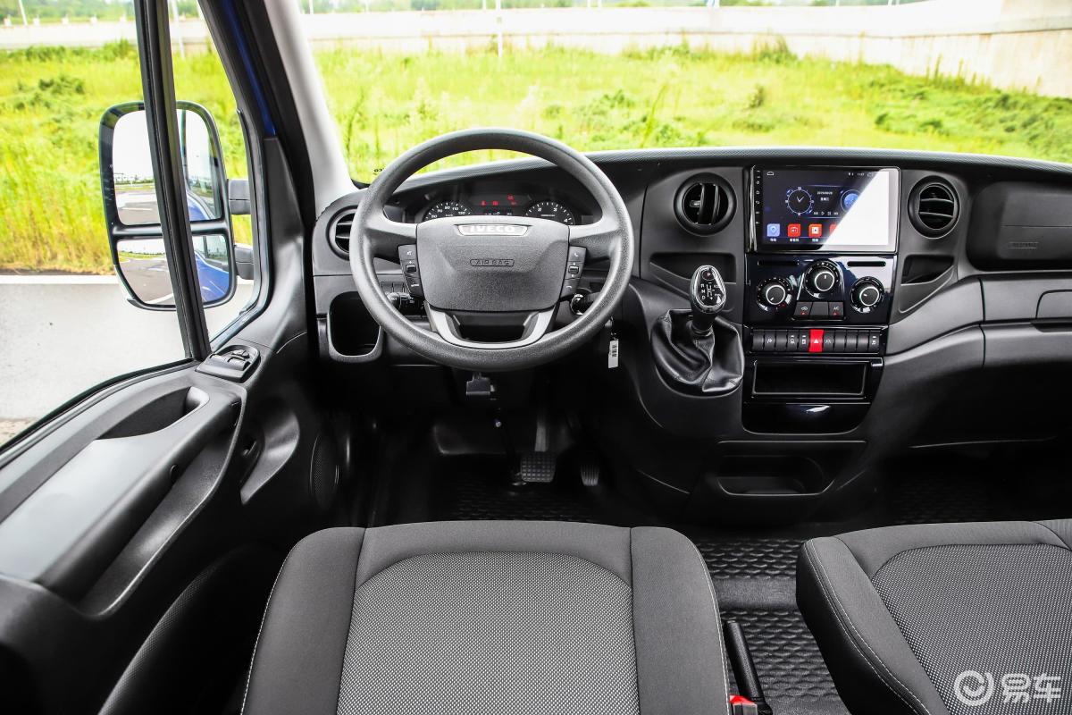 【依维柯欧胜2020款超瑞系列 3.