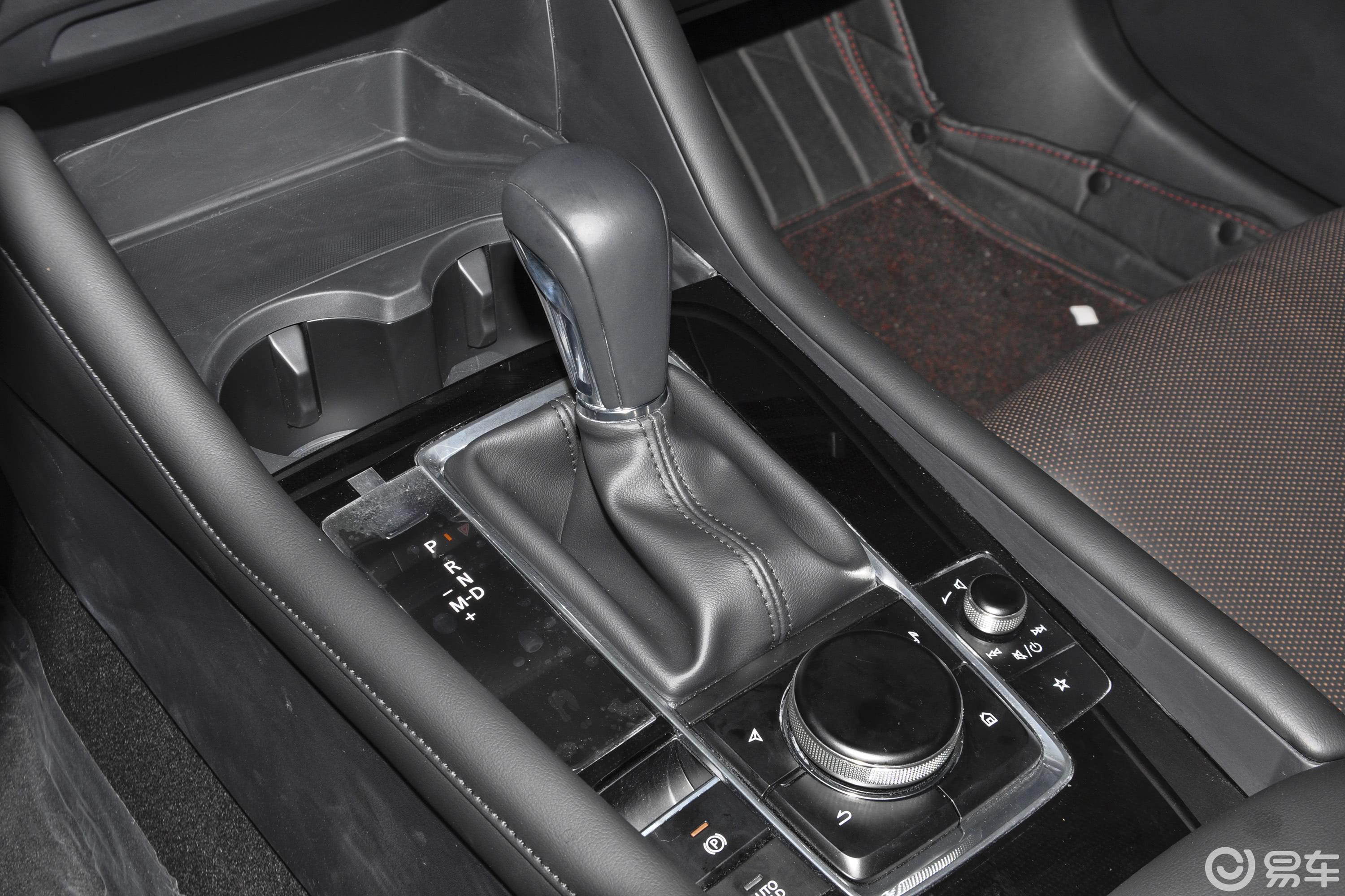 【马自达3 昂克赛拉2020款2.