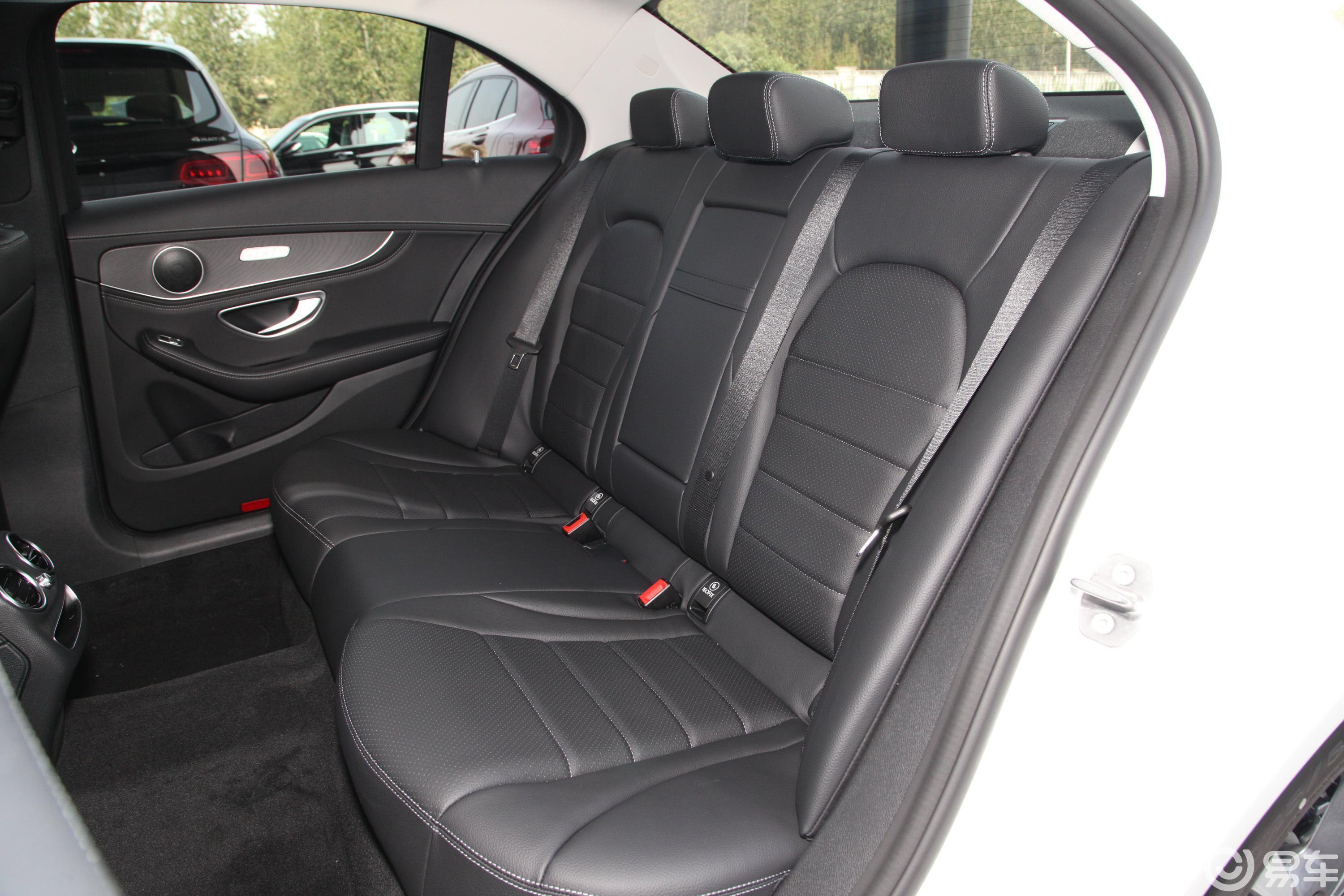 【奔驰c级2020款c 200 l 时尚型运动版后排座椅汽车图片-汽车图片大全