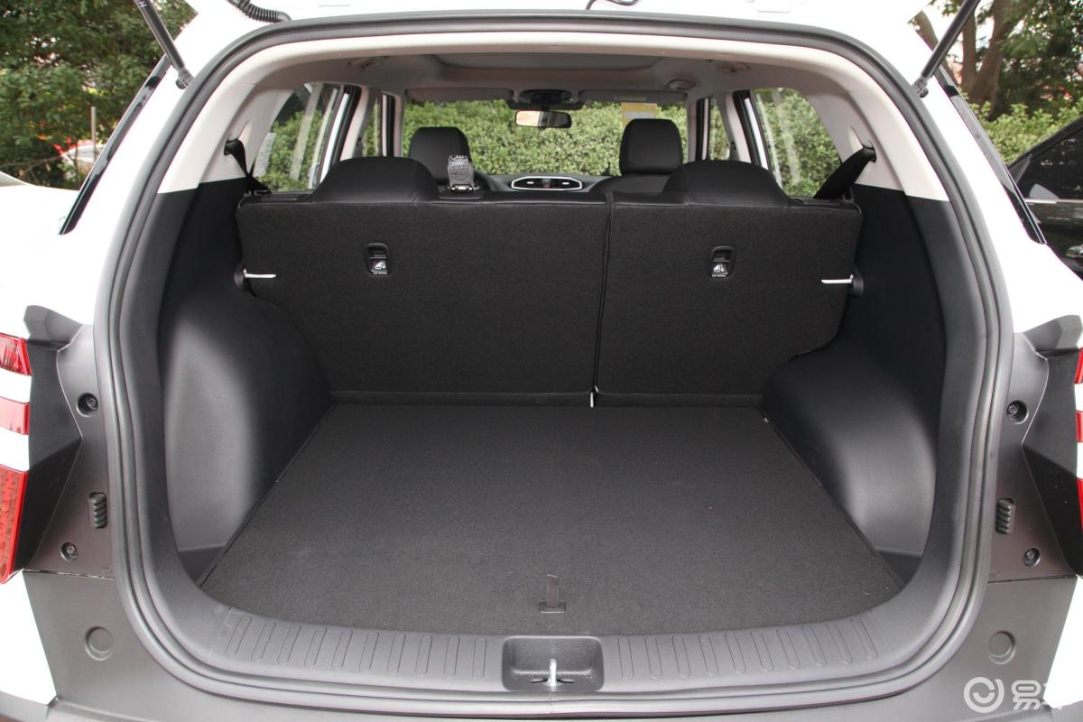 北京现代  现代ix25  2020款  2020款  2017款  2015款  2014款  1.