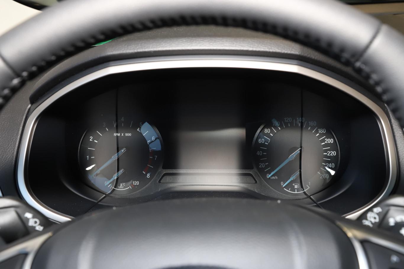锐界ecoboost 245 两驱 铂锐版 7座 国vi仪表盘