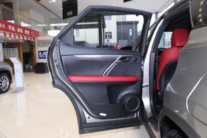 驾驶员侧后车门