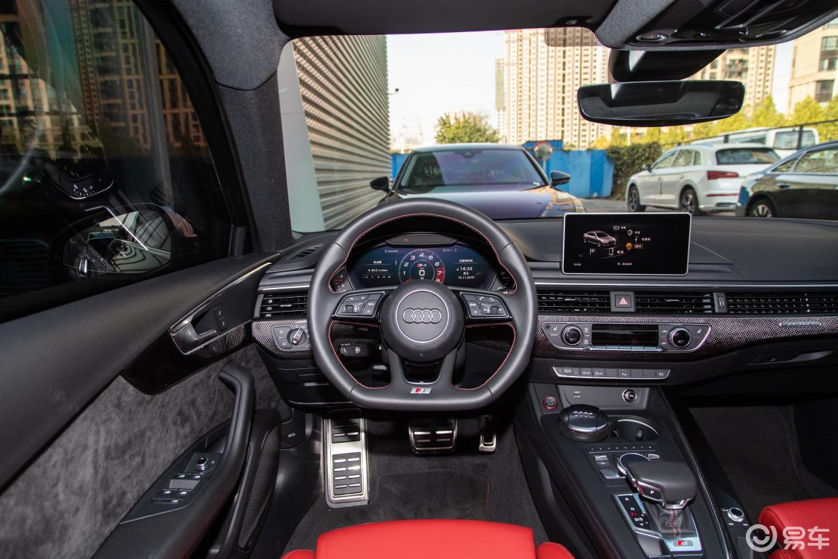 【奥迪s42019款3.