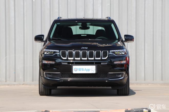 x1查看对比指挥官phev奔驰glb查看对比指挥官phev探险者查看对比ds 3