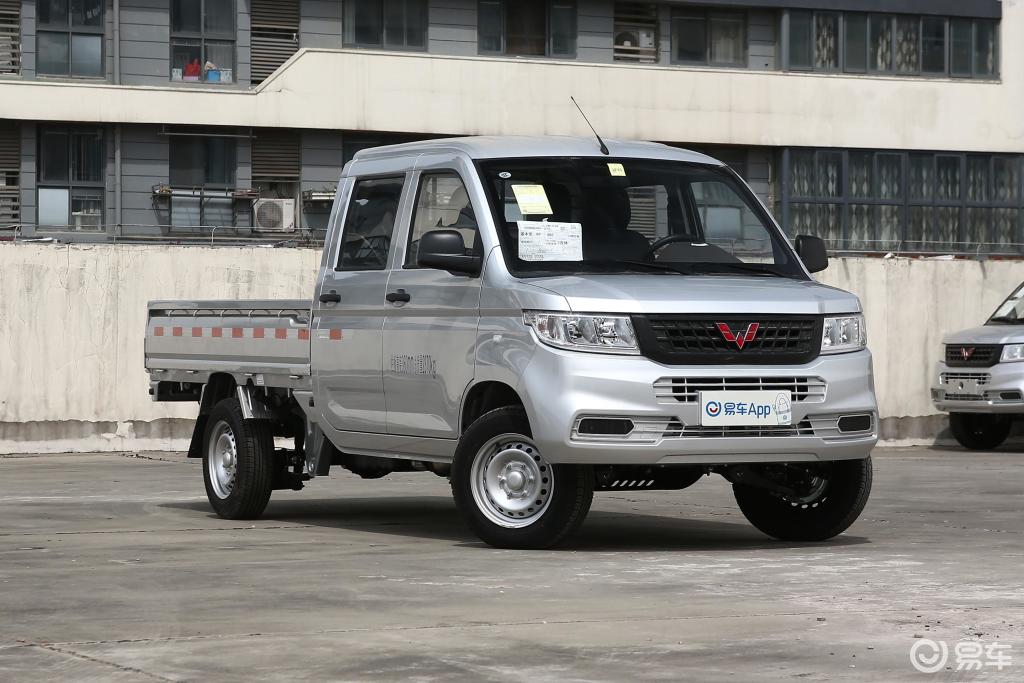 【五菱汽车五菱荣光新卡1.8l 手动 双排 国vi】报价_图片_-参数_易车