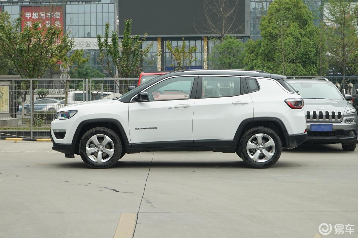 广汽菲克jeep  指南者  2020款  2021款  2020款  2019款  2017款