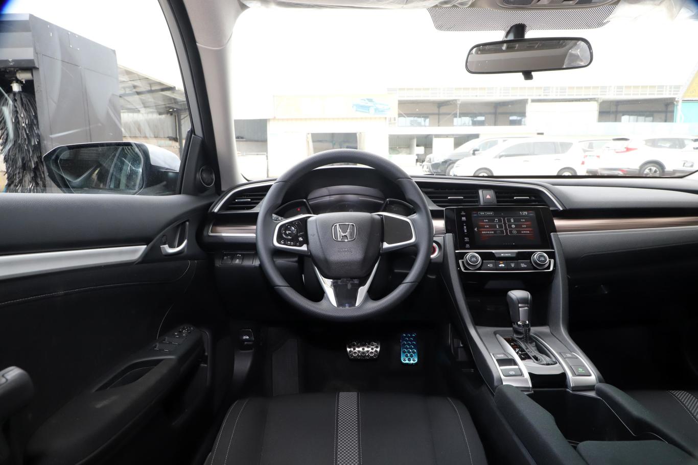 思域220turbo cvt 燃动版 国vi内饰