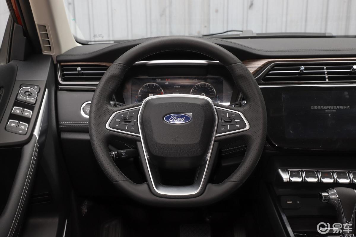 江铃福特  领界 2020款  2020款  2019款  s ecoboost 145 cvt 48v尊