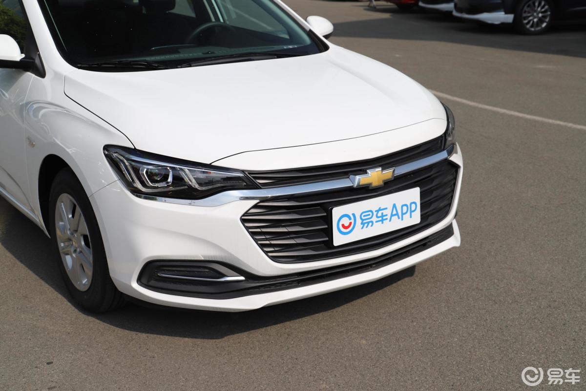 上汽通用雪佛兰  科鲁泽  2020款  2020款  2019款  320t 手动 欣快版