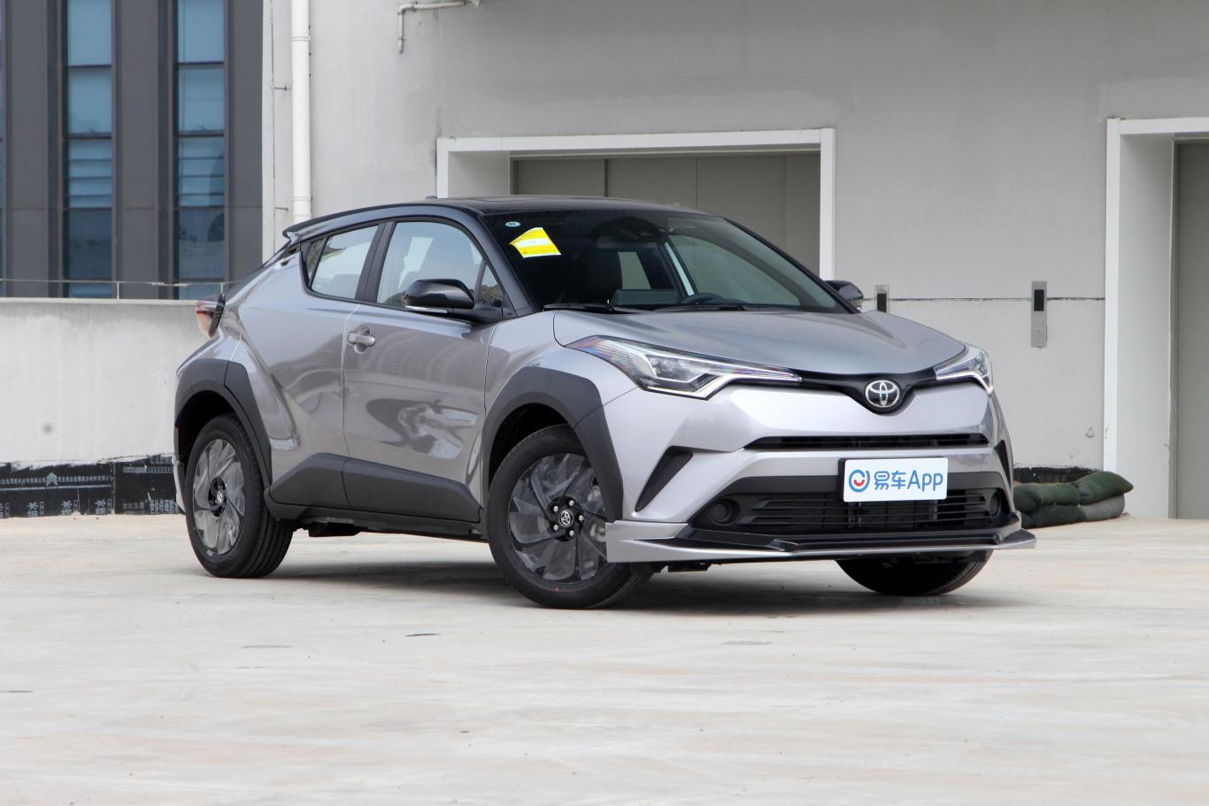 奕泽2.0l cvt 奕驰sport侧前45度车头向右水平