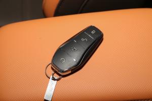 【比亚迪e2升级版 高续航版 豪华型 图片-汽车图片大全】-易车