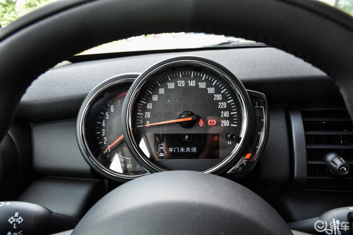 【mini2020款1.5t one 五门版仪表盘汽车图片-汽车图片大全】-易车