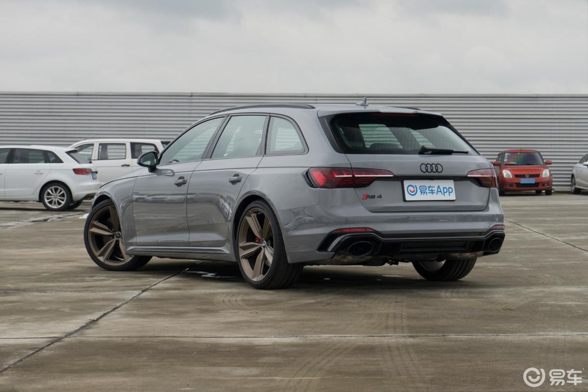 【奥迪rs 42021款2.