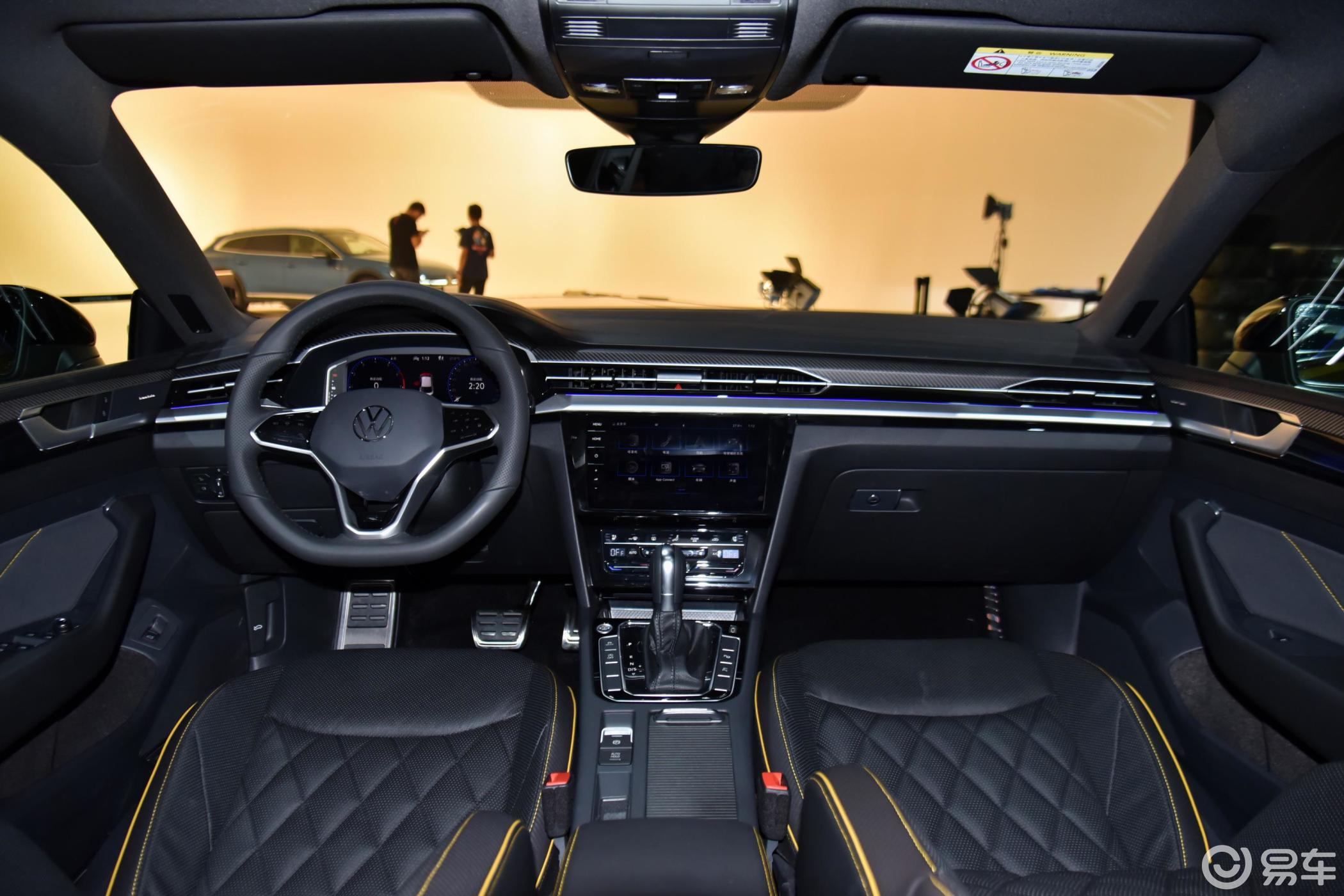 【一汽-大众cc380tsi 耀目版内饰全景正拍图片-汽车图片大全】-易车