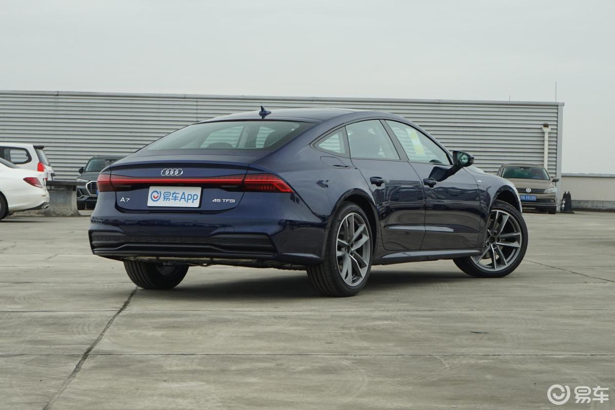 【奥迪a72021款45 tfsi 臻选型侧后45度车头向右水平汽车图片-汽车