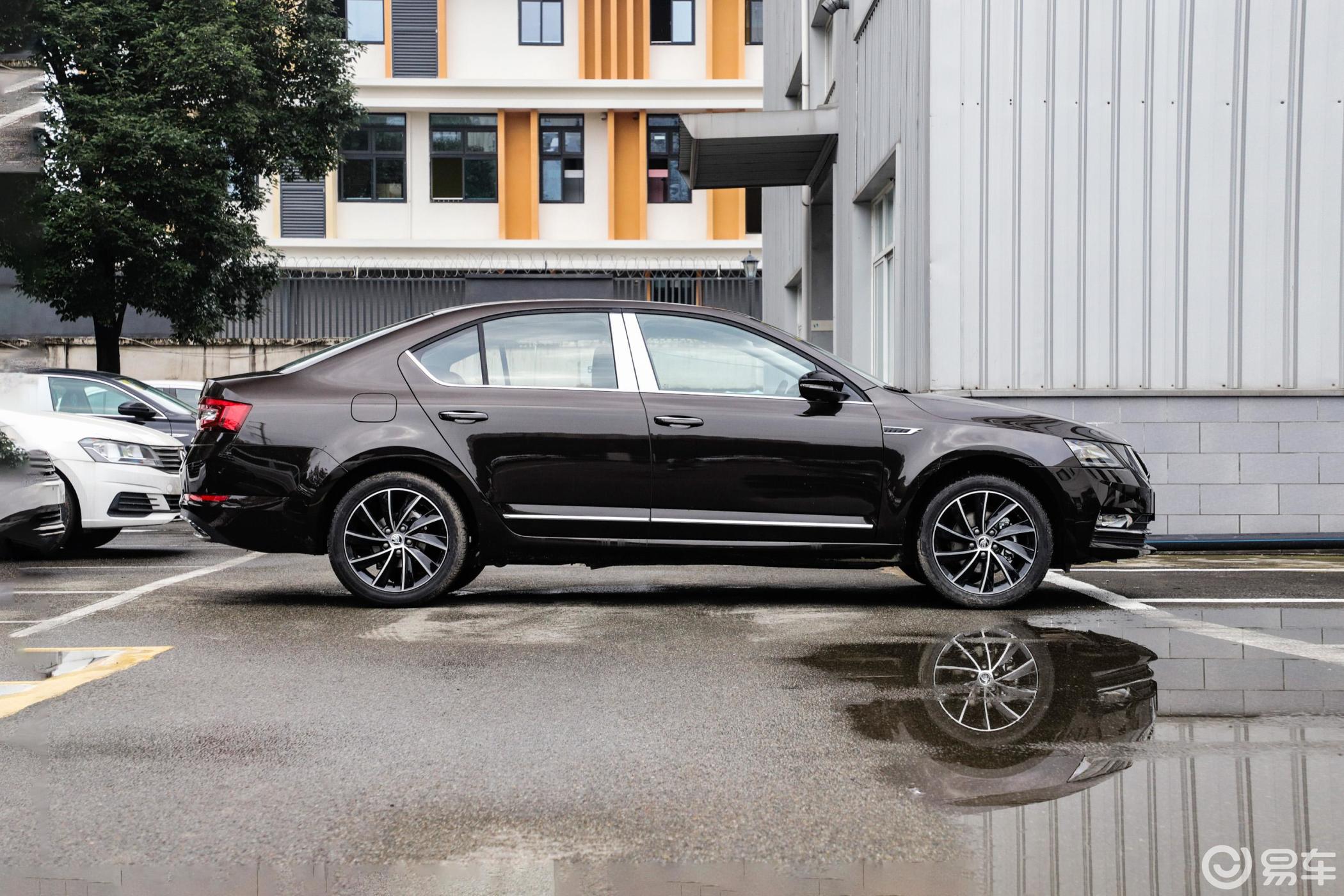 【明锐2020款tsi280 双离合 智行豪华版正侧车头向右水平汽车图片