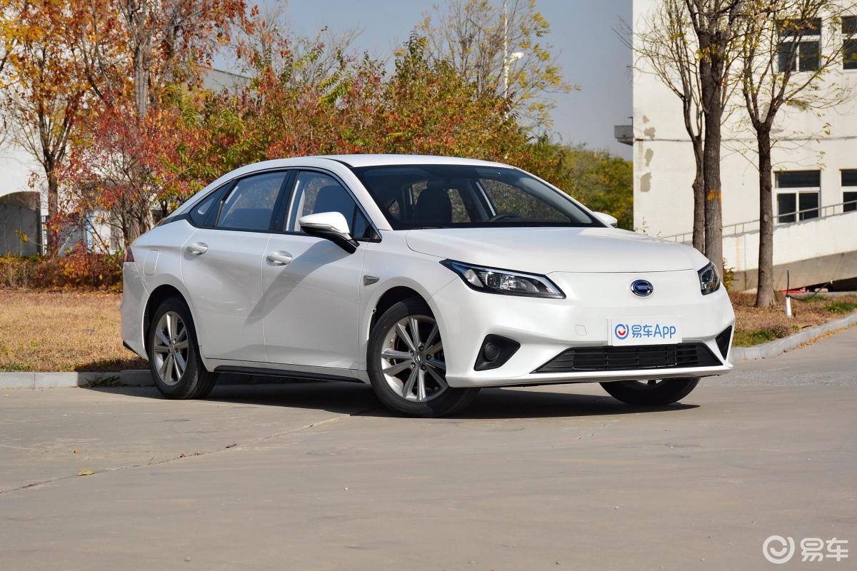 广汽埃安  aion s  2020款  2021款  2020款  2019款  炫630  魅580