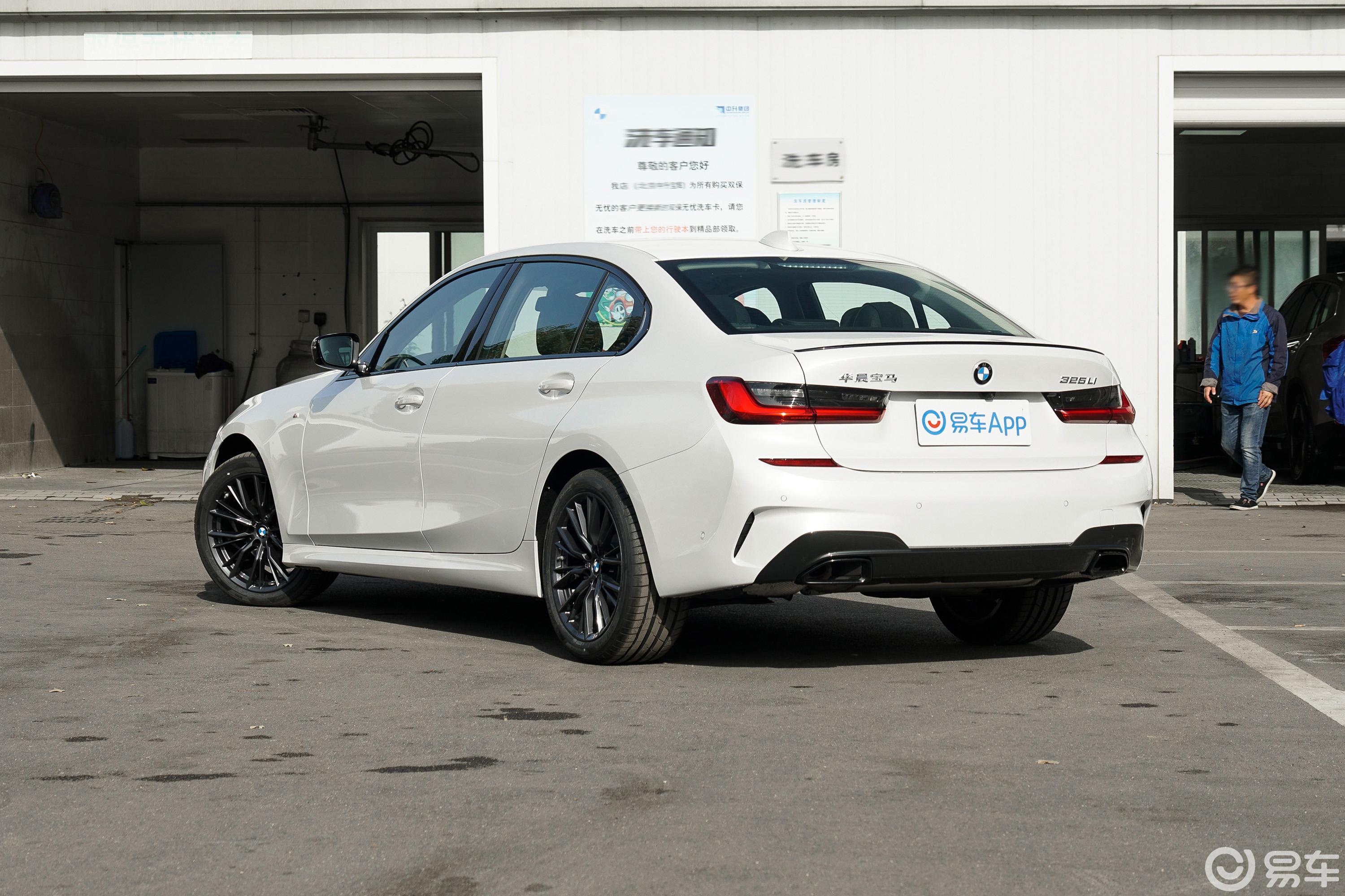 【2021款 325li m运动曜夜套装汽车图片-汽车图片大全】-易车