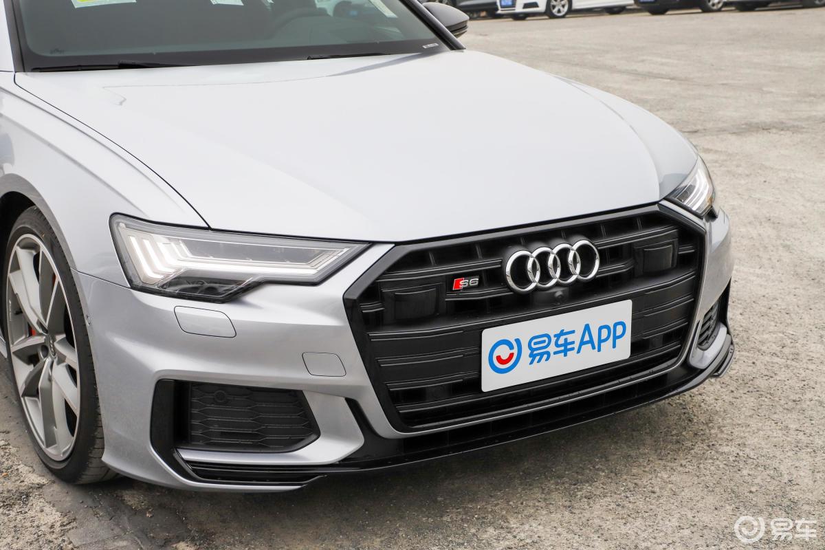 【奥迪s62021款2.9t前格栅侧俯拍汽车图片-汽车图片大全】-易车