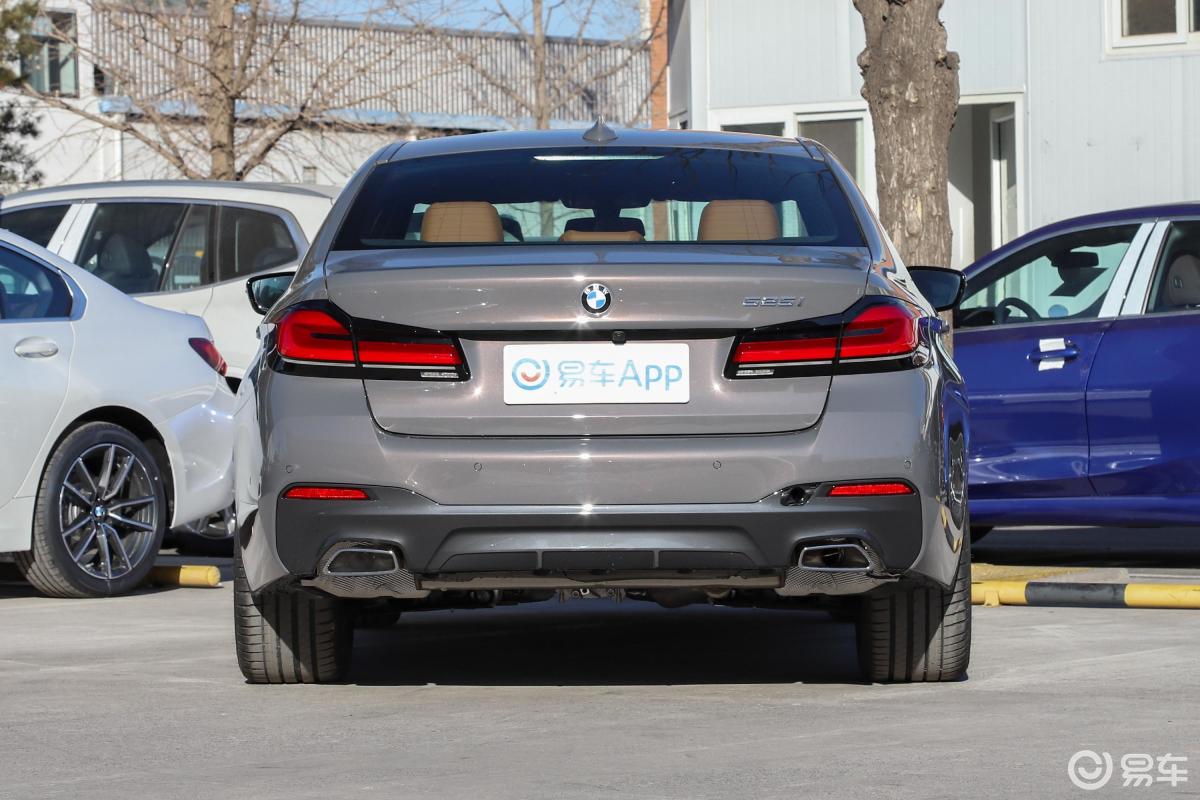 【宝马5系(进口)2021款525i m运动套装正后水平汽车图片-汽车图片大全