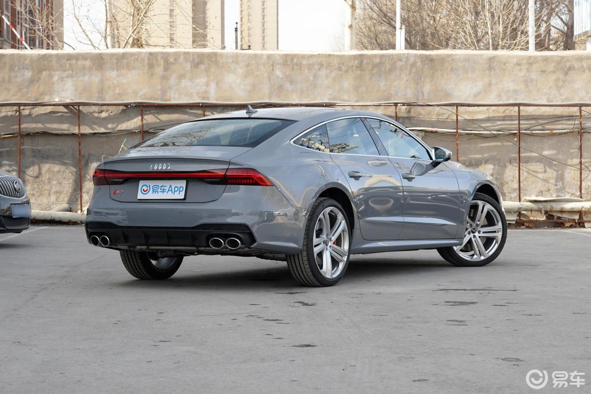 【奥迪s72021款2.