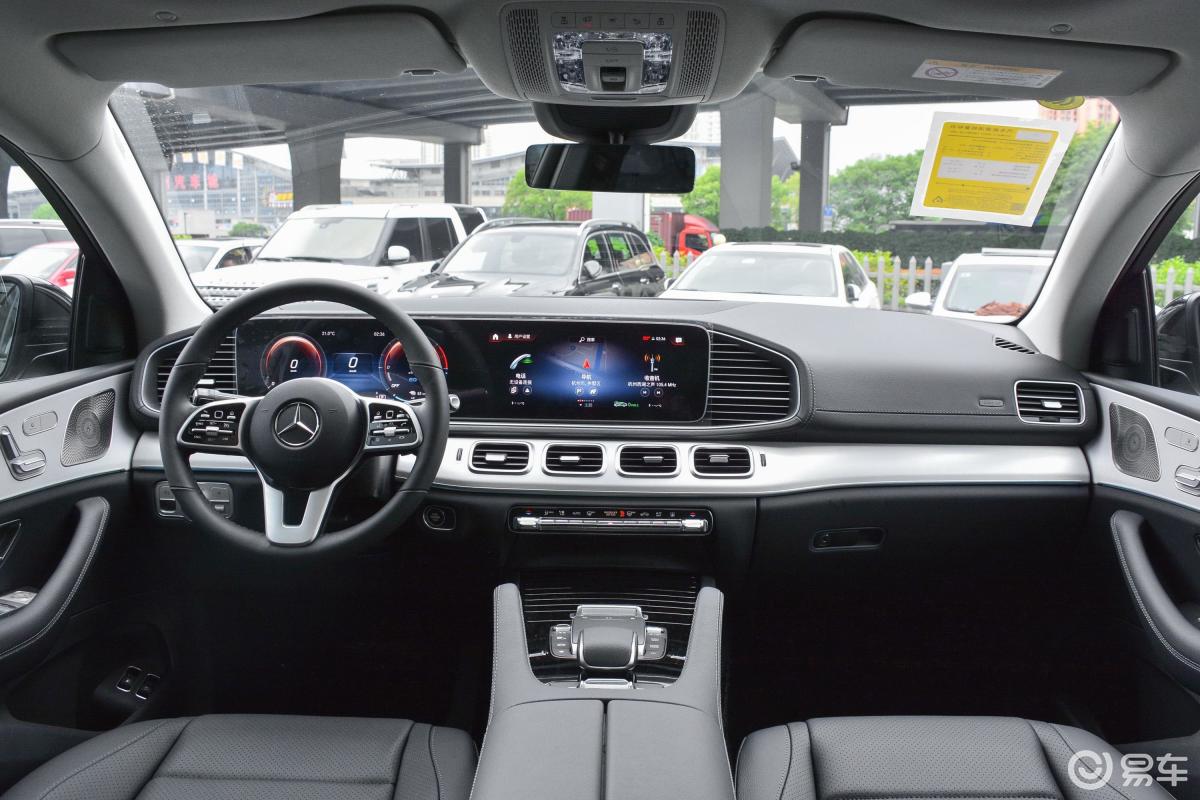 【奔驰gle轿跑 插电混动2021款gle 350 e 4matic 轿跑suv内饰全景正拍