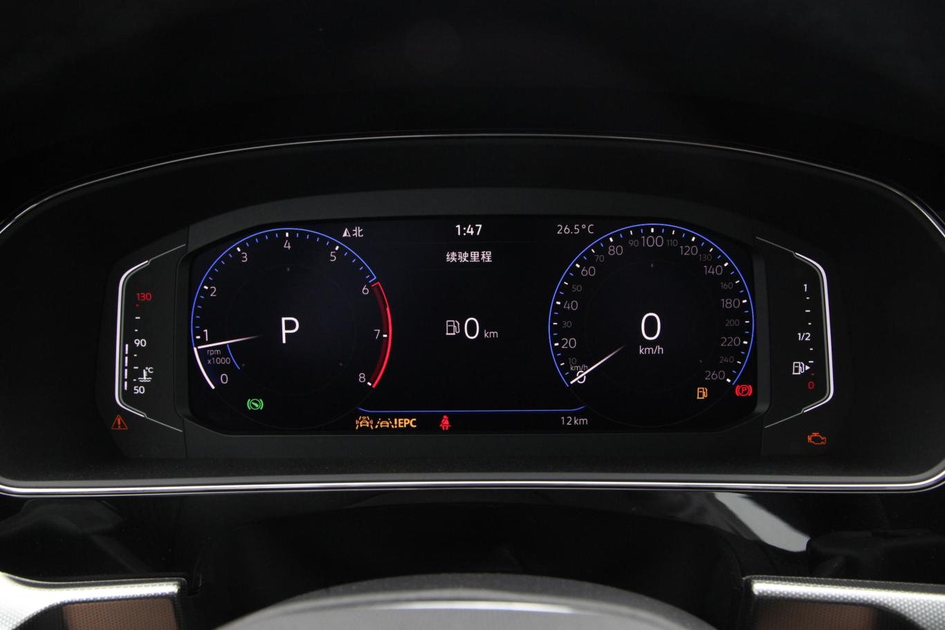 帕萨特330tsi 豪华版仪表盘