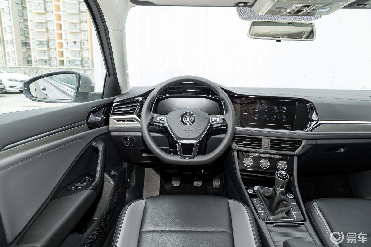 【速腾2021款200tsi 手动 超越版驾驶位区域汽车图片-汽车图片大全】