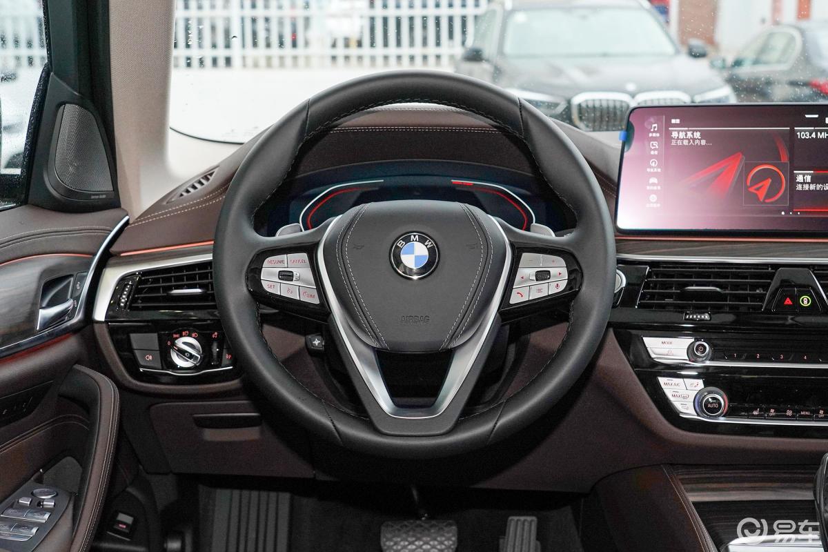 【宝马5系2022款530li 领先型豪华套装方向盘汽车图片-汽车图片大全】
