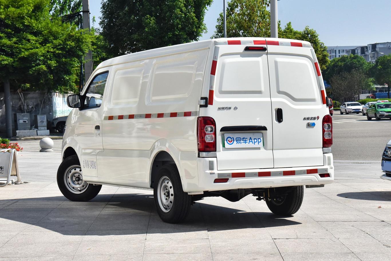 长安之星9 ev260km 厢式运输车 38.