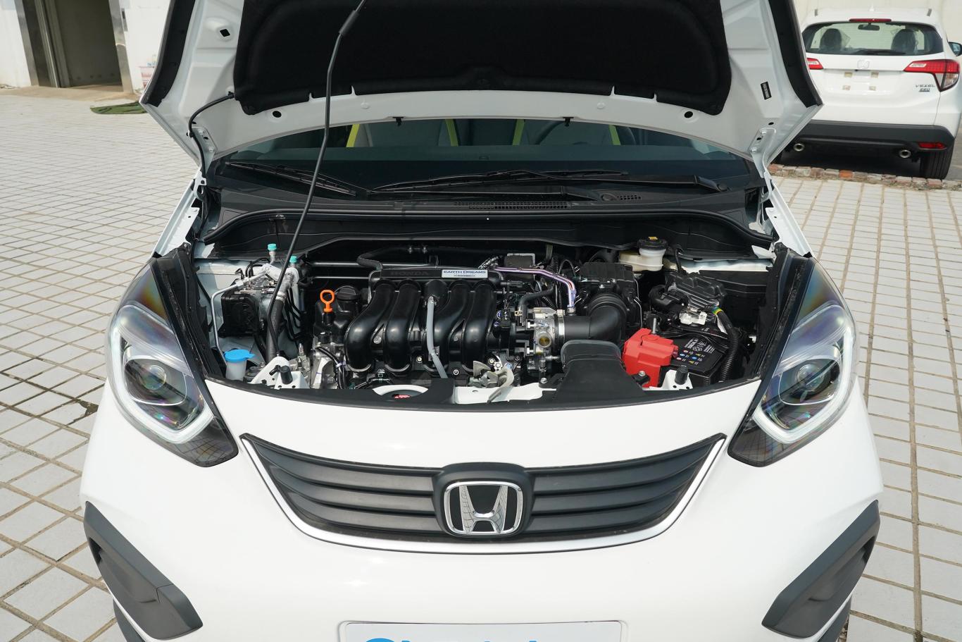 飞度1.5l 潮越max版发动机舱整体