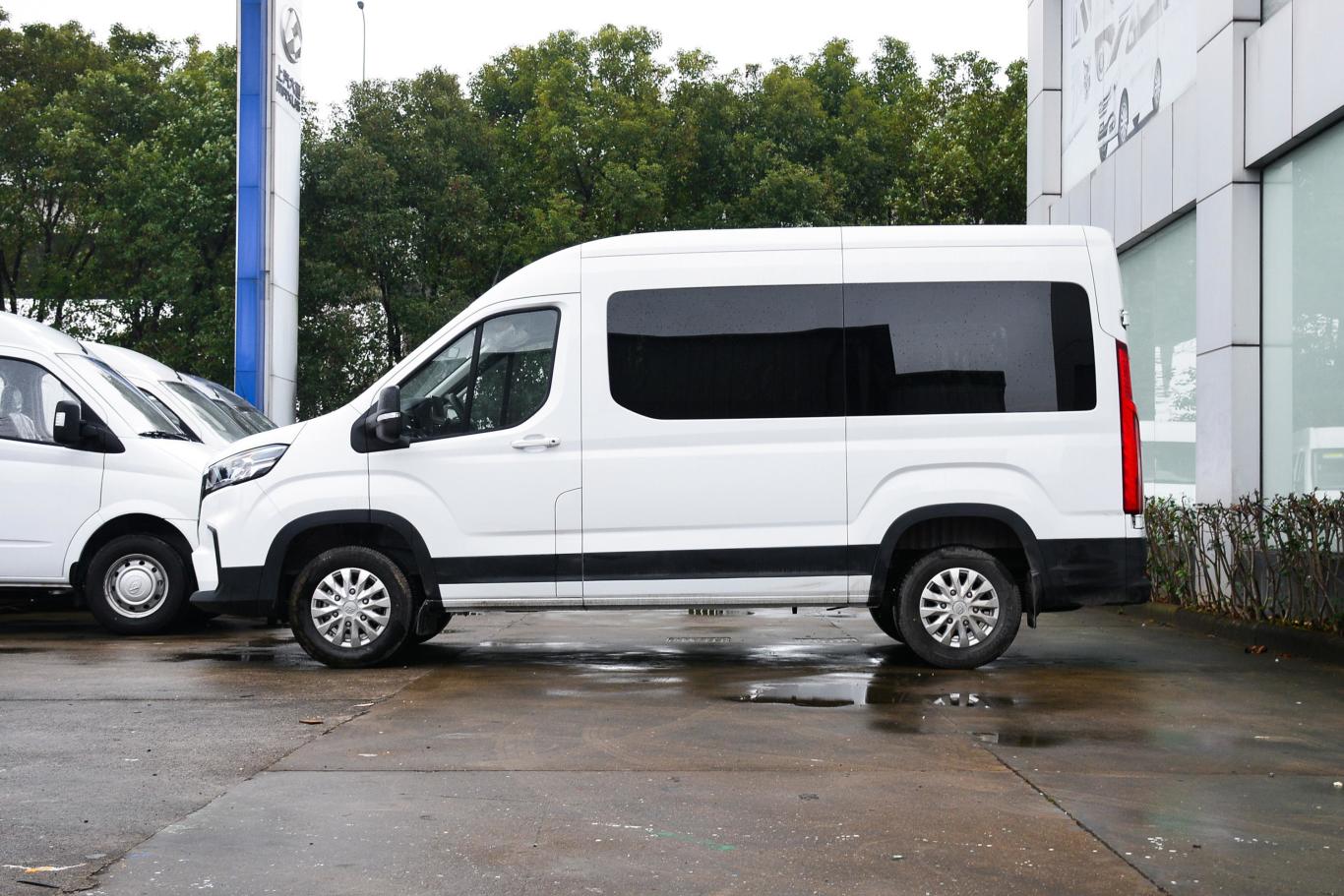 上汽大通maxus v90智运王 2.