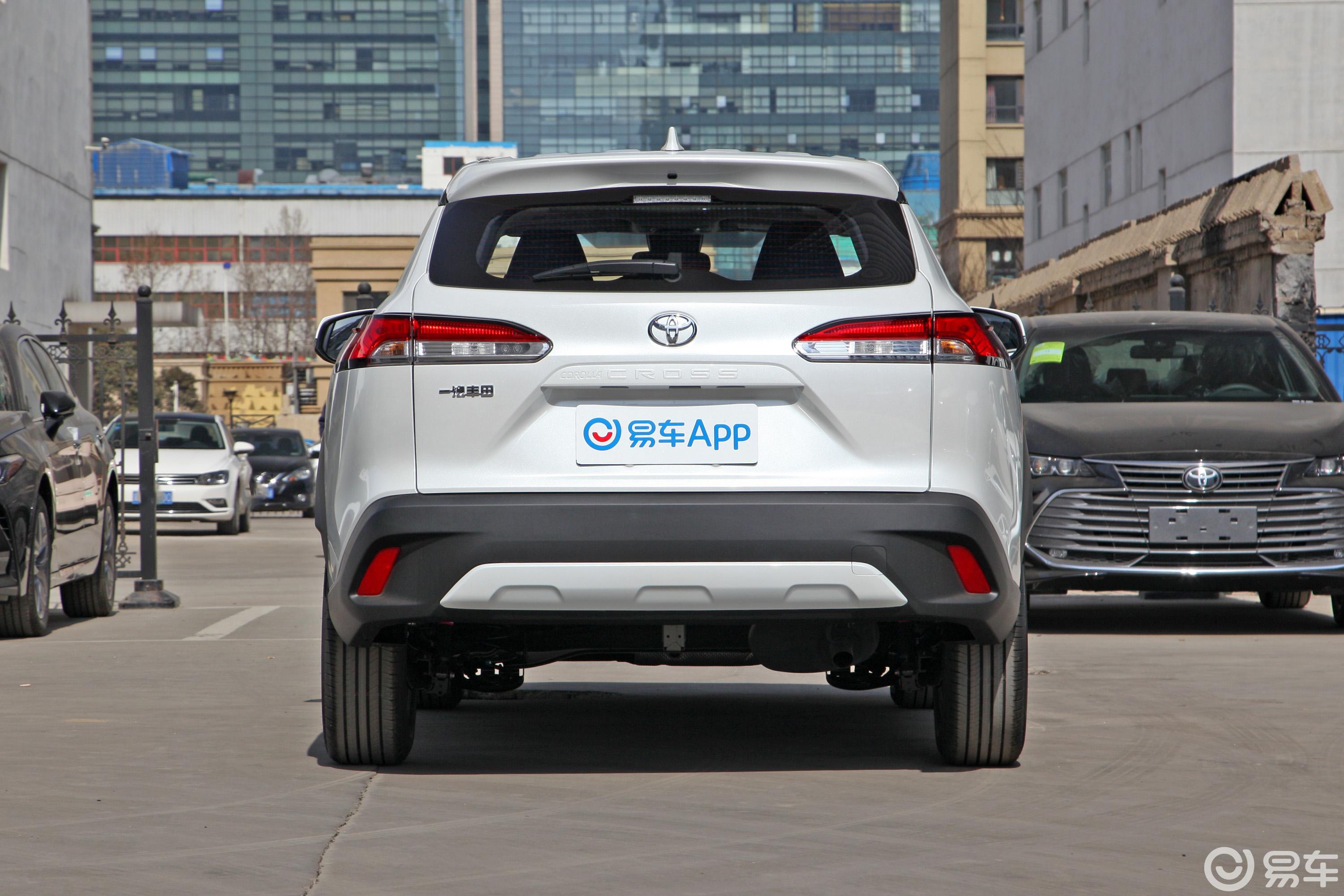 【卡罗拉锐放2.0L CVT 精英版正后水平图片-汽车图片大全】-易车