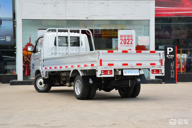 长安星卡plus和博腾m3的图片对比-易车