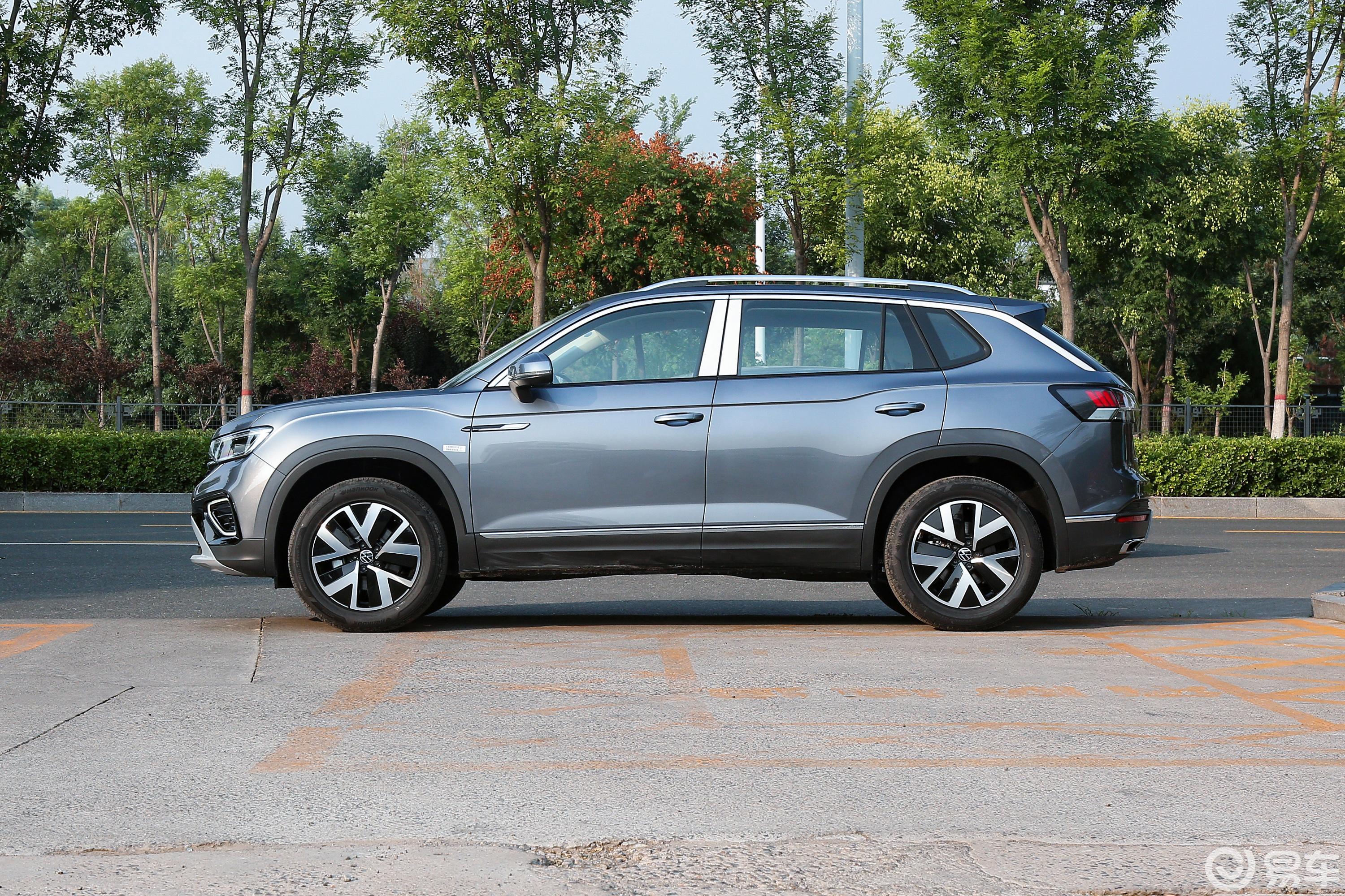 【2023款 280tsi 两驱豪华plus进阶版汽车图片-汽车图片大全】-易车