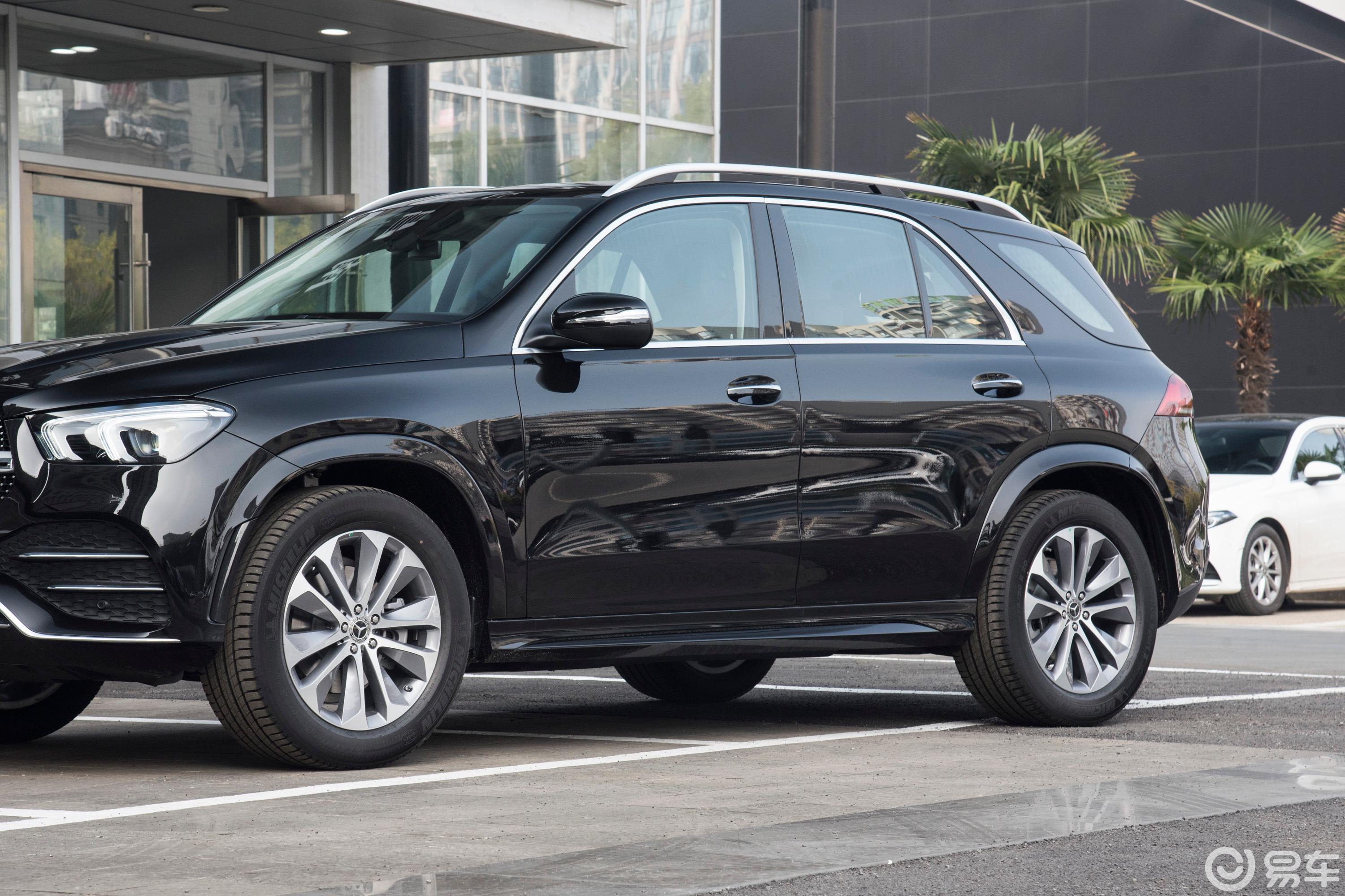 【2023款 gle 350 4matic 时尚型汽车图片-汽车图片大全】-易车