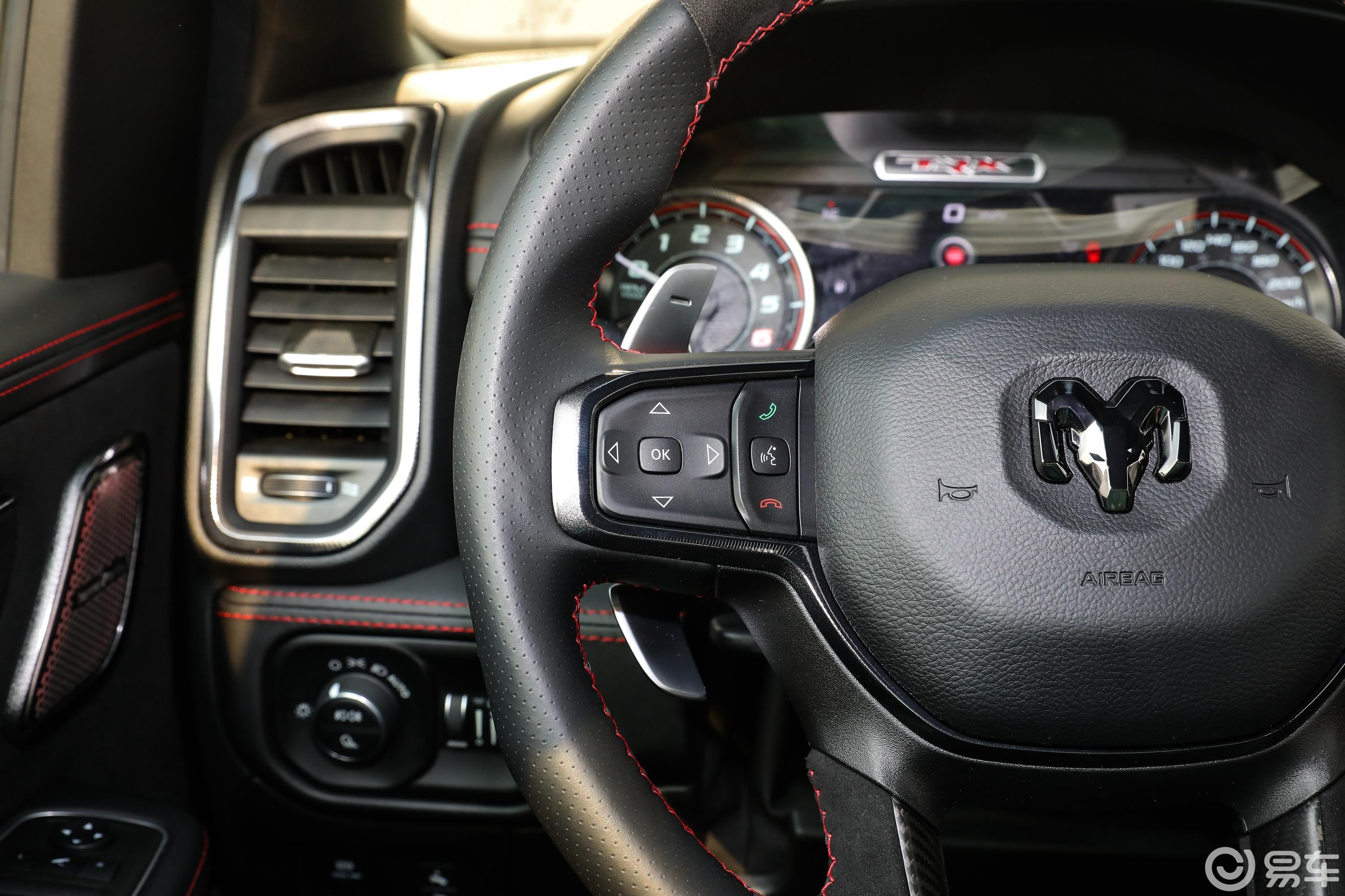 【RAM Trucks1500TRX左侧方向盘功能按键图片-汽车图片大全】-易车