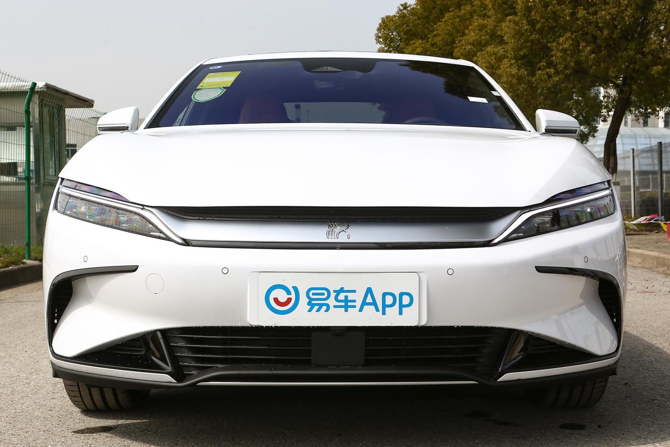 【汉EV 冠军版 610km 四驱旗舰型外观细节图片-汽车图片大全】-易车