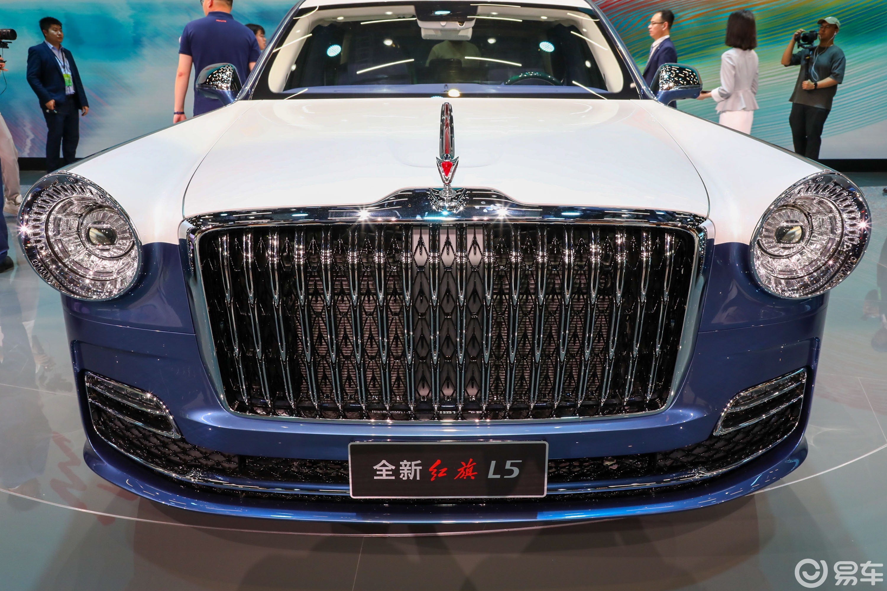 【红旗L5图片汽车图片大全】易车