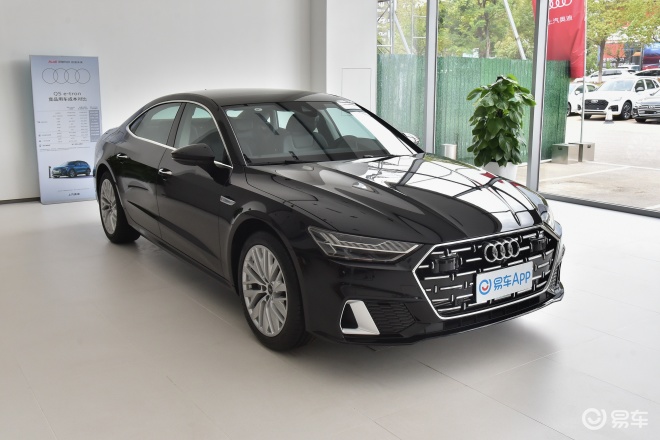 【奥迪奥迪a7l2022款45 tfsi quattro s-line 白法师版】报价_图片_-