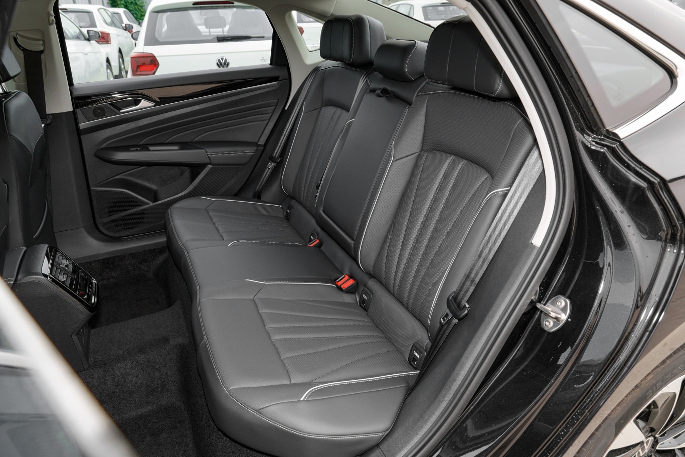 帕萨特280tsi 精英版后排座椅