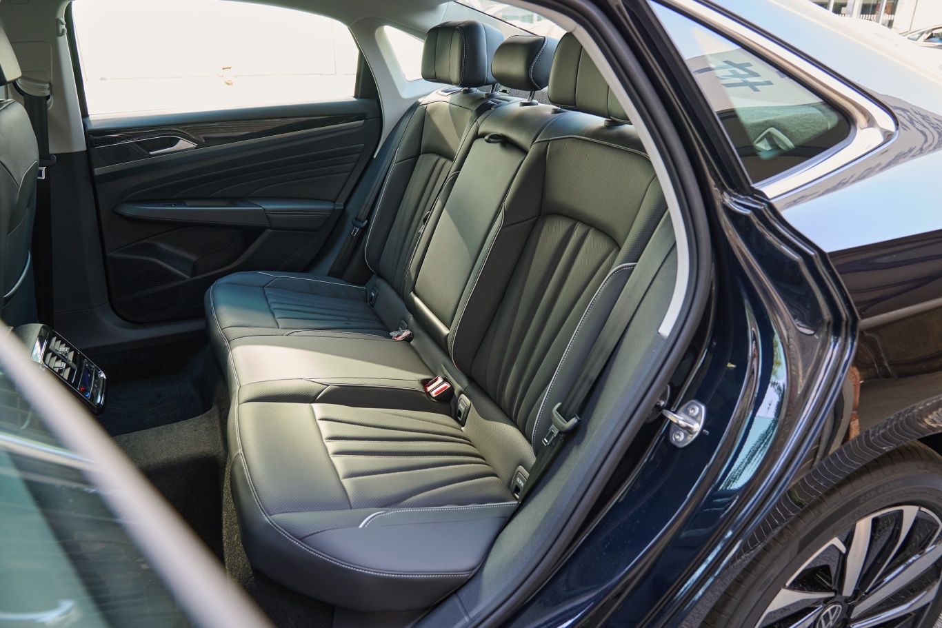 帕萨特330tsi 精英版后排座椅
