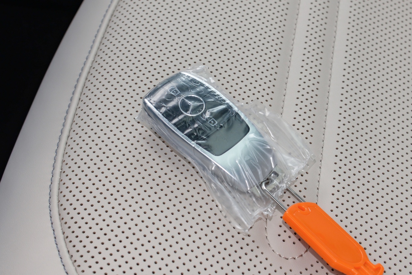 奔驰g级g 500钥匙正面