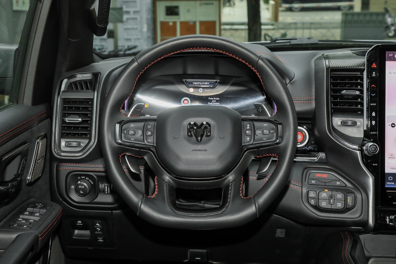 【RAM Trucks1500RHO方向盘图片-汽车图片大全】-易车