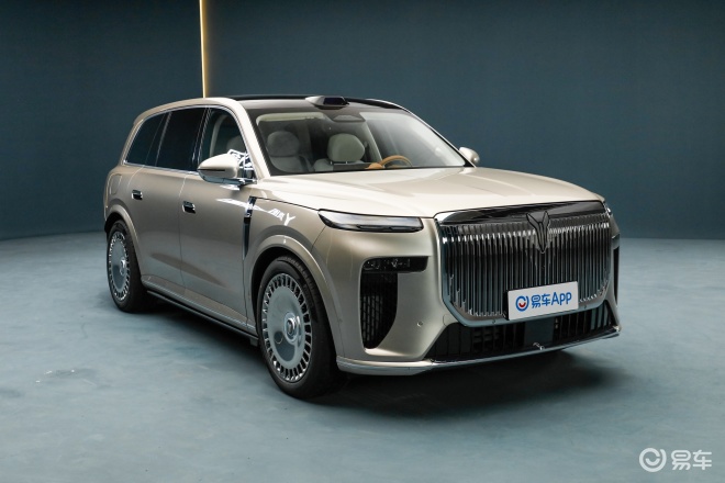 岚图第30万辆整车岚图泰山下线 东风冲刺新能源年销100万目标